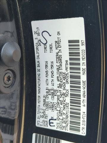 Used 2019 Toyota Tacoma SR5 RWD image 30