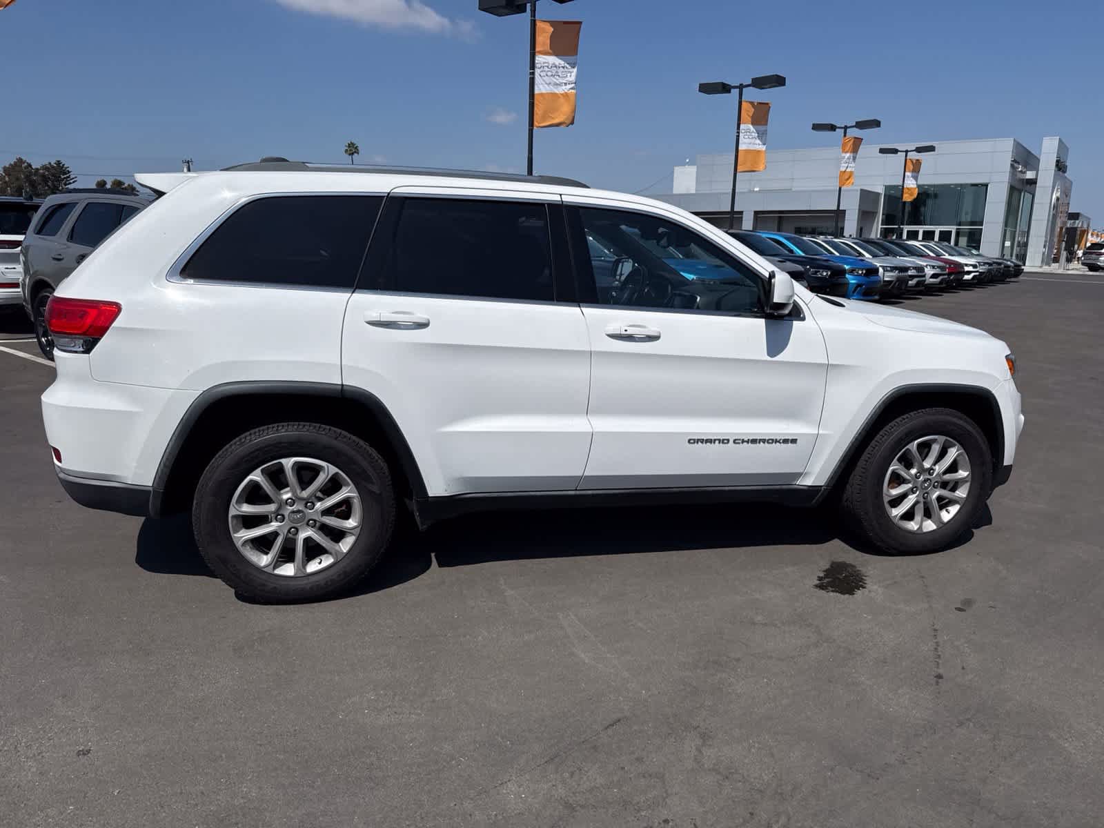 Used 2015 Jeep Grand Cherokee Laredo w/ Quick Order Package 23E RWD image 11
