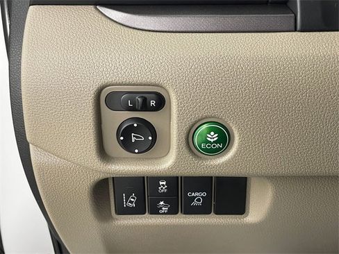 Certified 2022 Honda Ridgeline RTL image 14