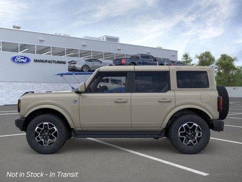 New 2025 Ford Bronco Outer Banks image 3
