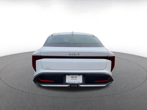Used 2025 Kia K4 LXS image 12