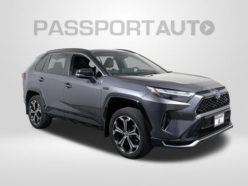 Used 2024 Toyota RAV4 XSE w/ Premium Package AWD/4WD image 9