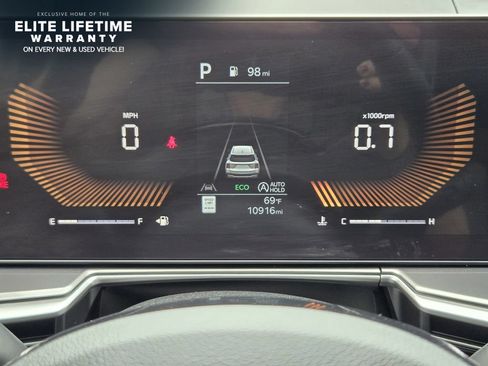 Certified 2025 Kia Sorento S FWD image 14