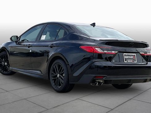 New 2026 Toyota Camry SE FWD image 11