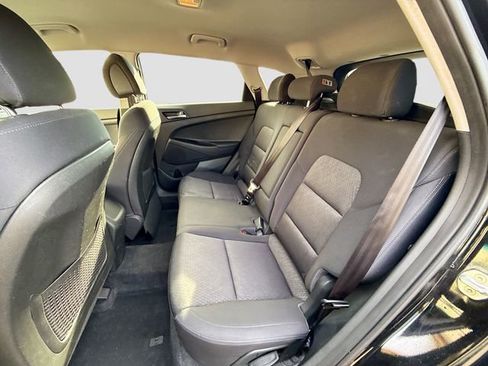 Used 2017 Hyundai Tucson SE image 22