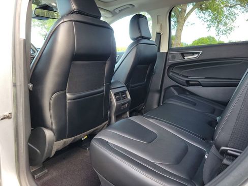 Used 2020 Ford Edge Titanium w/ Equipment Group 301A FWD image 13