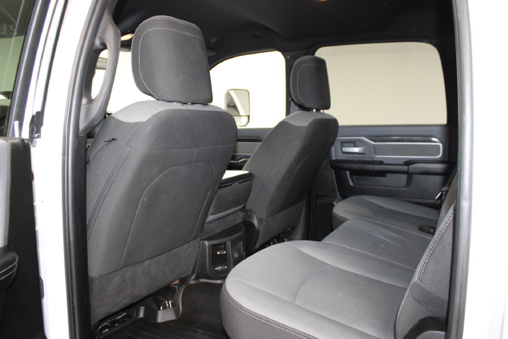 Used 2022 RAM 2500 Big Horn AWD/4WD image 26