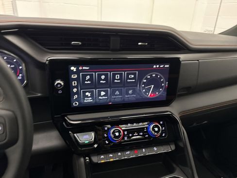 Used 2026 GMC Sierra 1500 AT4 w/ AT4 Premium Package image 28