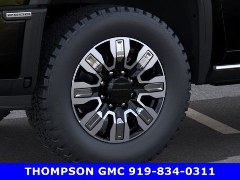 New 2025 GMC Sierra 2500 Denali w/ Denali Reserve Package image 9