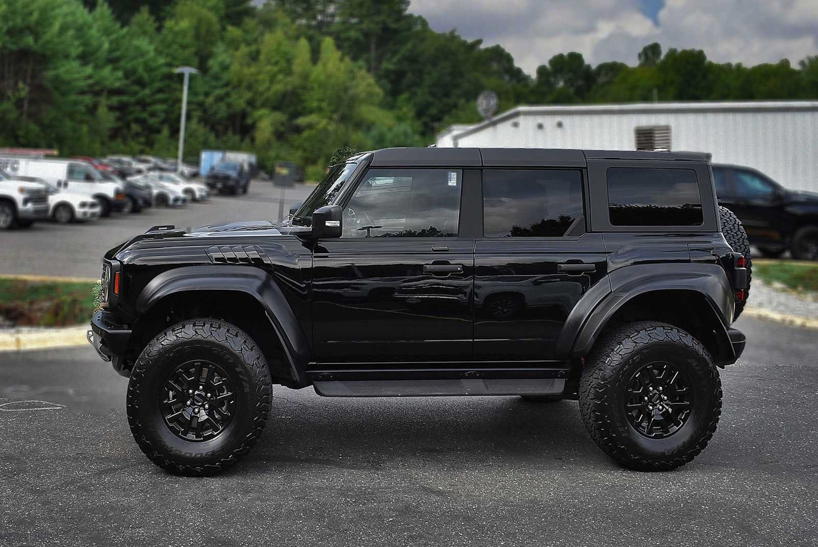 Used 2023 Ford Bronco Raptor AWD/4WD image 5
