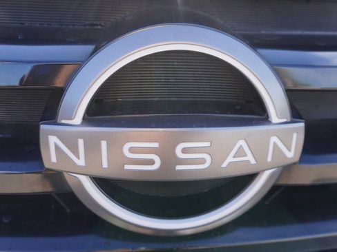 Used 2023 Nissan Pathfinder SL image 27