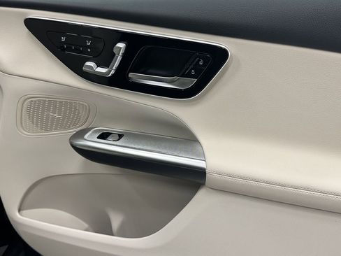 New 2026 Mercedes-Benz GLC 300 4MATIC image 16