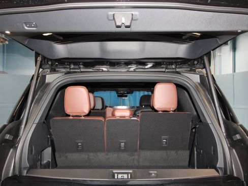 New 2026 Lincoln Navigator Reserve AWD/4WD image 41