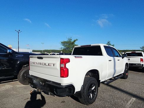 Used 2020 Chevrolet Silverado 1500 Custom Trail Boss w/ Custom Convenience Package AWD/4WD image 5