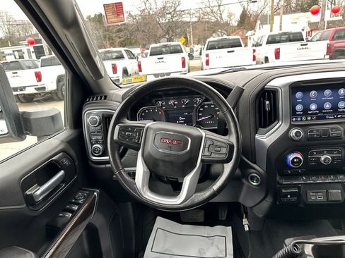 Used 2022 GMC Sierra 3500 SLE w/ SLE Value Package image 14