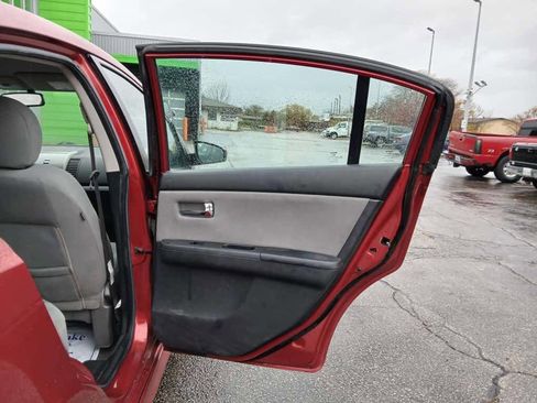 Used 2011 Nissan Sentra 2.0 SR image 14