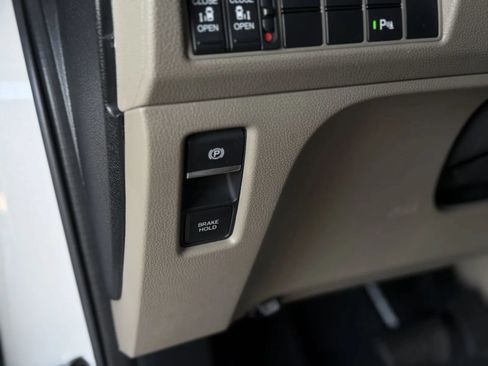 Used 2023 Honda Odyssey Touring image 30