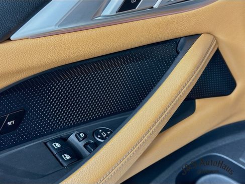 Used 2023 BMW 430i Coupe w/ Premium Package image 24