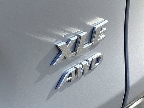Certified 2023 Toyota RAV4 XLE AWD/4WD image 6