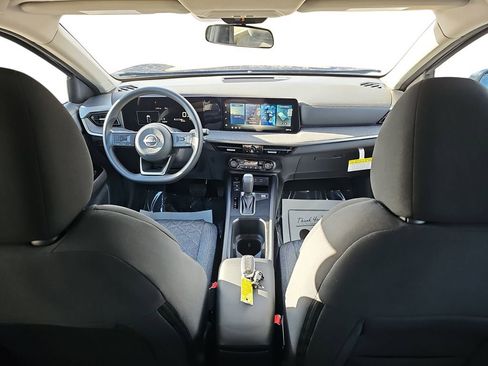 New 2026 Nissan Kicks SV w/ SV Premium Package image 12