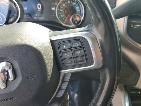 Used 2019 RAM 2500 Laramie image 19