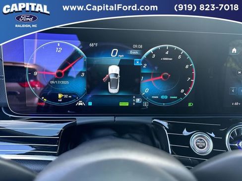 Used 2021 Mercedes-Benz E 450 4MATIC Cabriolet image 16