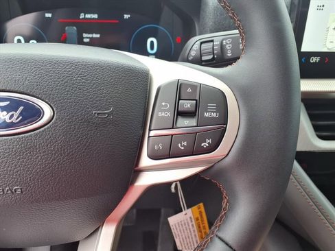 New 2026 Ford Explorer Active RWD image 22