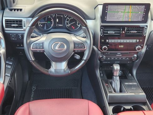 Used 2023 Lexus GX 460 Premium image 26