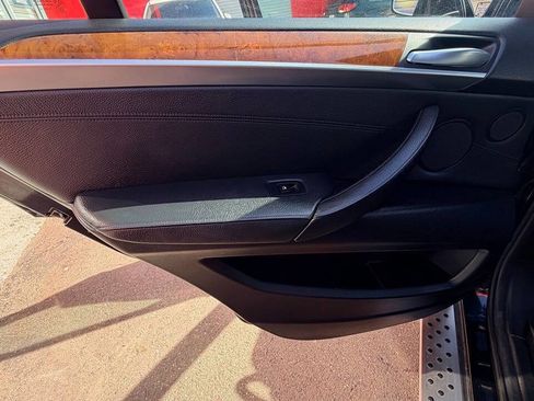 Used 2007 BMW X5 4.8i image 13