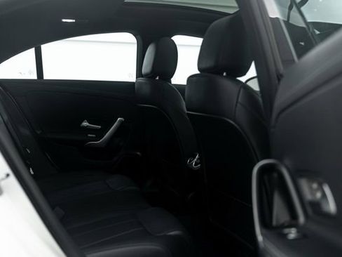 Used 2025 Mercedes-Benz CLA 250 image 17