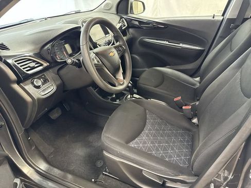 Certified 2020 Chevrolet Spark LT FWD image 11