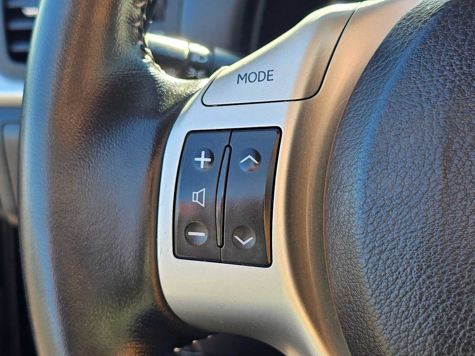 Used 2012 Lexus CT 200h Premium w/ Premium Audio Pkg FWD image 28