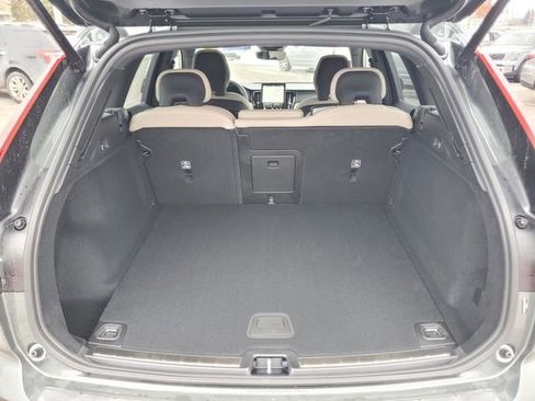 New 2026 Volvo XC60 B5 Plus w/ Protection Package Premier image 30