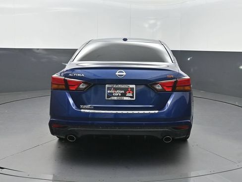 Used 2023 Nissan Altima 2.5 SR w/ SR Premium Package FWD image 31