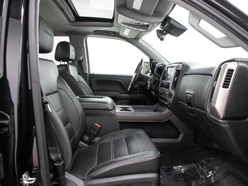 Used 2018 GMC Sierra 1500 Denali w/ Denali Ultimate Package AWD/4WD image 13