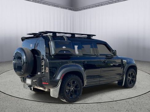 Used 2023 Land Rover Defender 110 X-Dynamic SE AWD/4WD image 9