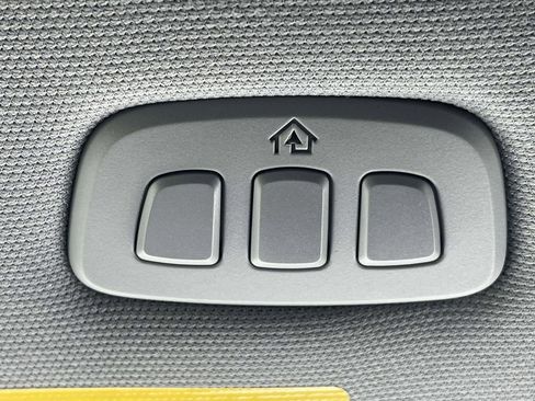 Used 2024 Ford F350 Lariat w/ FX4 Off-Road Package image 30