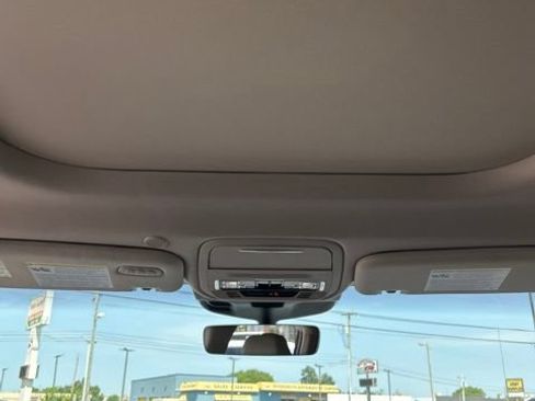 Used 2022 Lincoln Aviator Reserve w/ Elements Package Plus AWD/4WD image 23