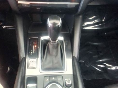 Used 2017 MAZDA MAZDA6 Touring FWD image 11
