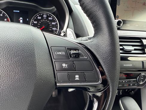 Used 2023 Mitsubishi Eclipse Cross SEL image 32