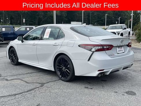 Used 2024 Toyota Camry XSE FWD image 3