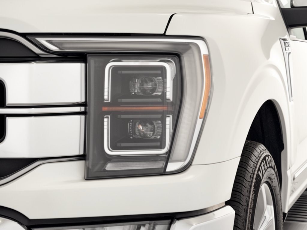 Used 2023 Ford F150 Lariat w/ Equipment Group 502A High AWD/4WD image 12