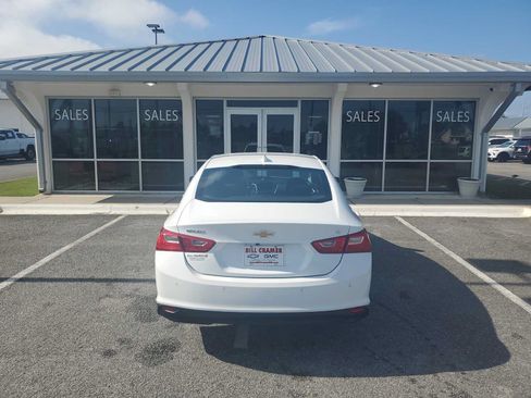 Used 2024 Chevrolet Malibu LT FWD image 4
