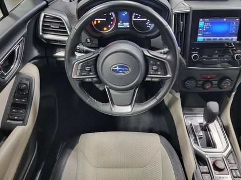Used 2021 Subaru Forester Premium AWD/4WD image 25
