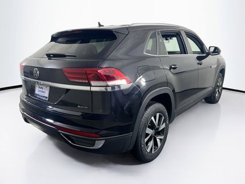 Used 2023 Volkswagen Atlas Cross Sport SE AWD/4WD image 5