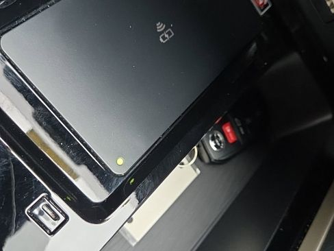 Used 2025 Toyota Camry XSE w/ Premium Plus Package image 34