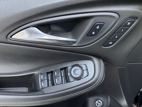 Used 2023 Buick Encore GX Essence w/ Advanced Technology Package AWD/4WD image 16