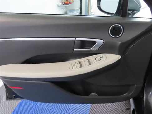 Used 2025 Hyundai Sonata SEL image 14