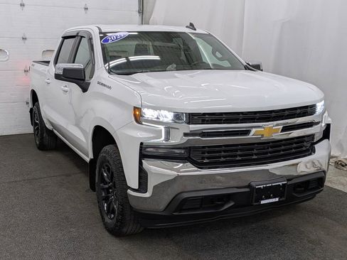 Used 2021 Chevrolet Silverado 1500 LT w/ Bed Protection Package image 17