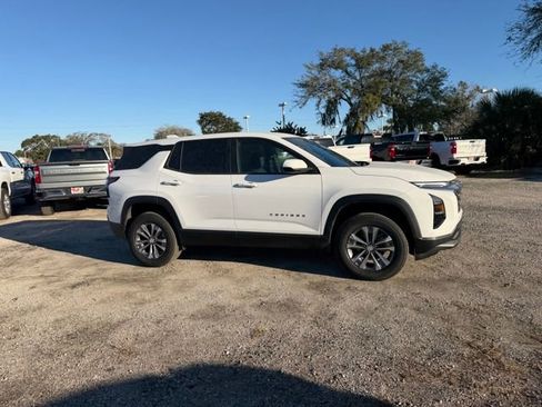 New 2026 Chevrolet Equinox LT image 16